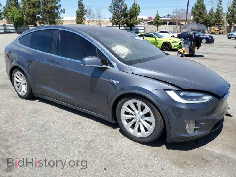 2016 Tesla MODEL X (VIN 5YJXCBE2XGF021798) — фото 4 из 14