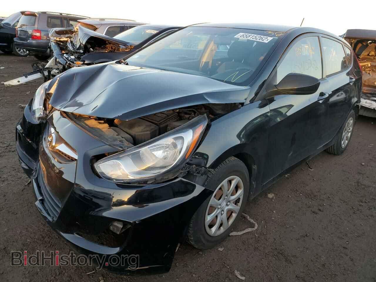 2013 HYUNDAI ACCENT - VIN: KMHCT5AE9DU115394 - Фото 2