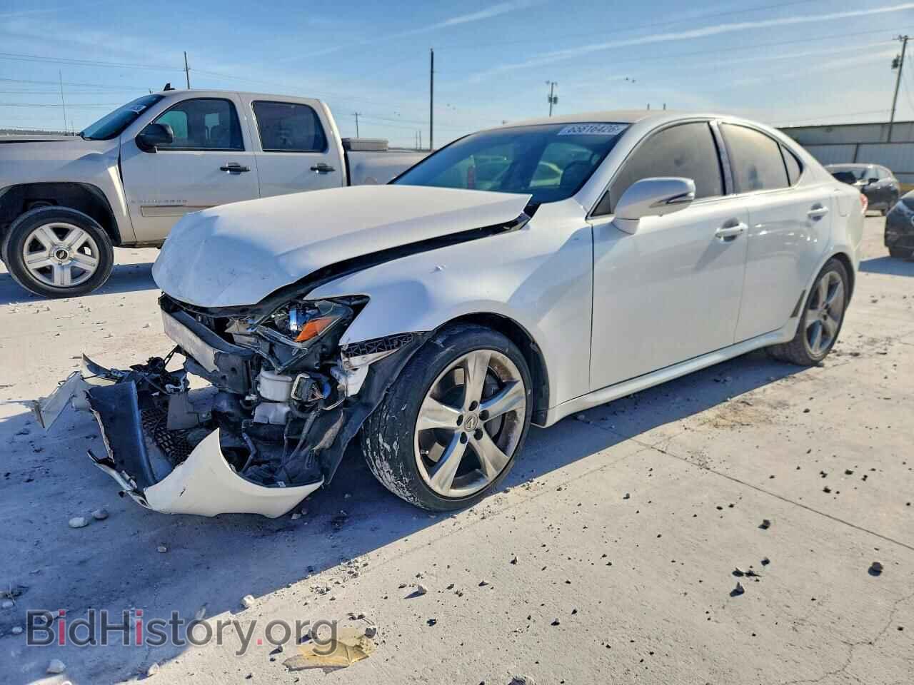 Фотография JTHBE5C26D5031247 - LEXUS IS 2013