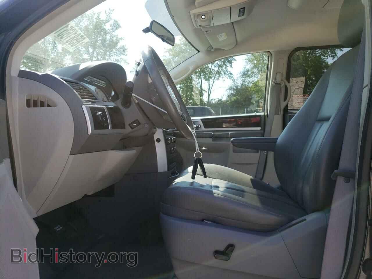 2010 DODGE CARAVAN - VIN: 2D4RN5DX7AR360972 - Фото 7