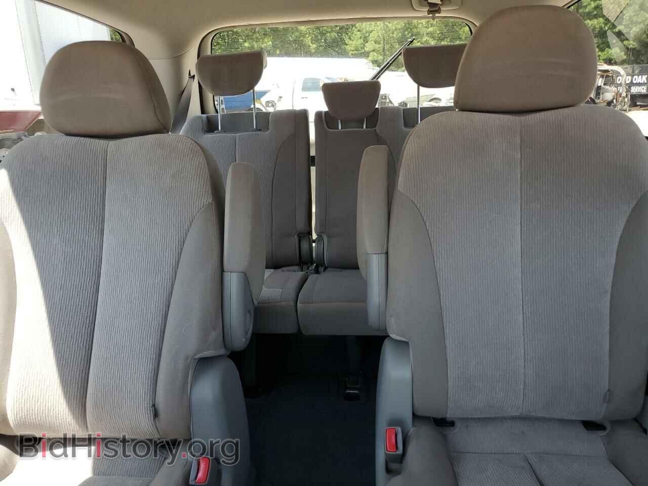 2011 KIA All Models - VIN: KNDMG4C70B6407099 - Фото 10