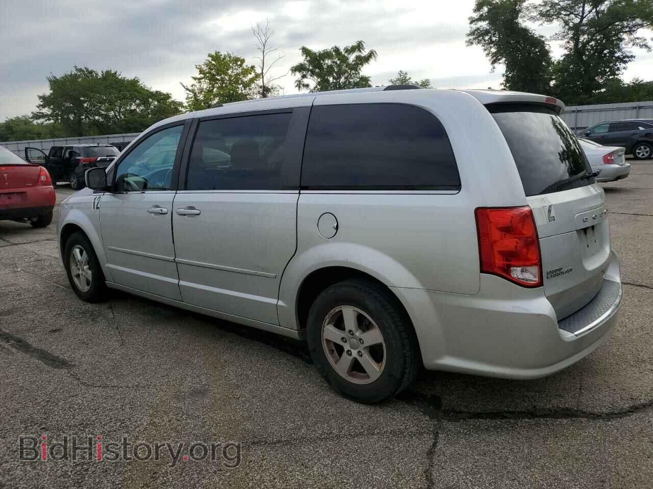 2011 DODGE CARAVAN - VIN: 2D4RN5DG4BR751322 - Фото 2
