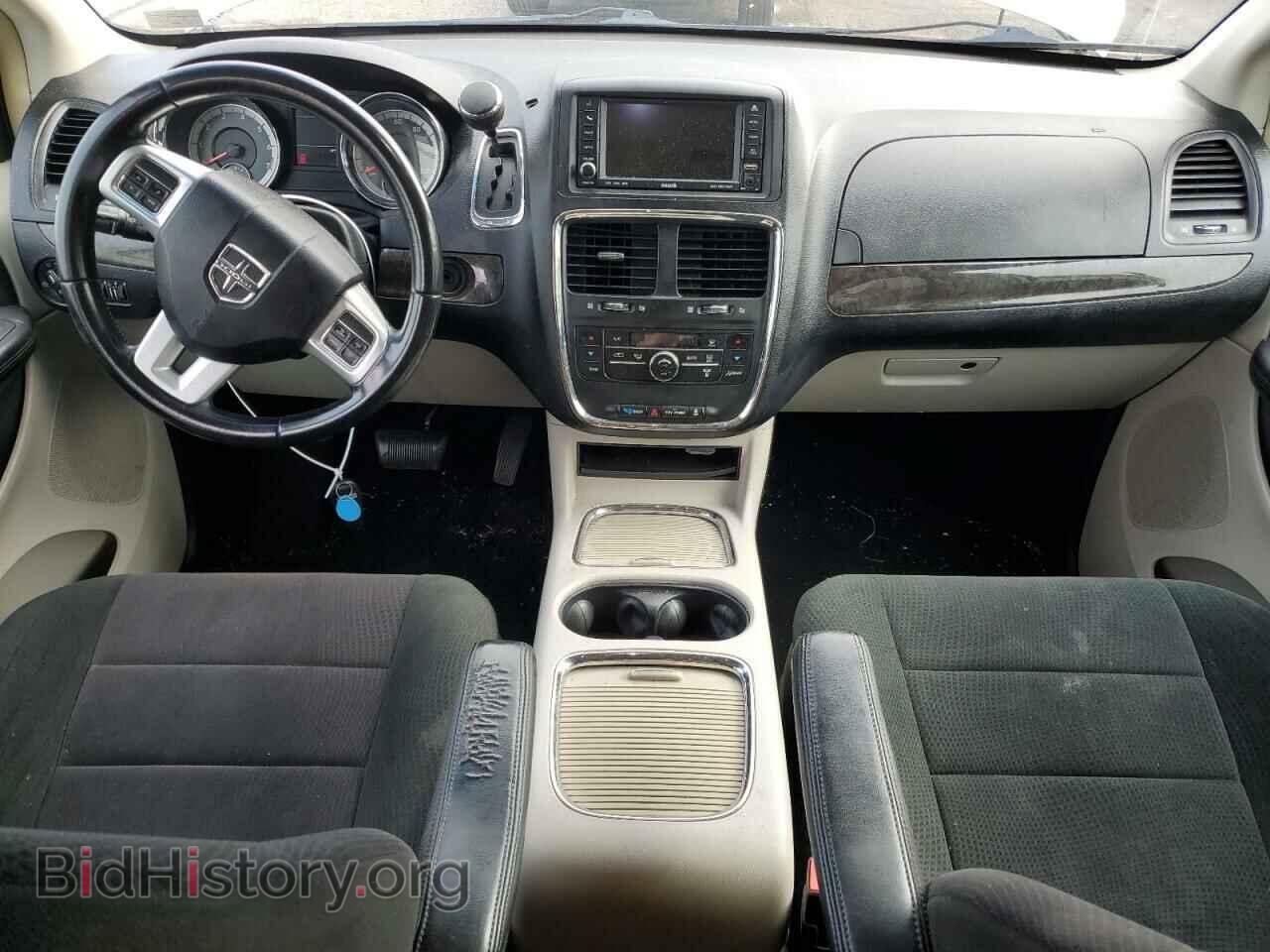 2011 DODGE CARAVAN - VIN: 2D4RN5DG4BR751322 - Фото 8