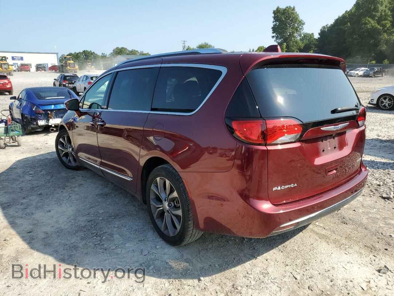2018 CHRYSLER PACIFICA - VIN: 2C4RC1GG4JR212432 - Photo 2