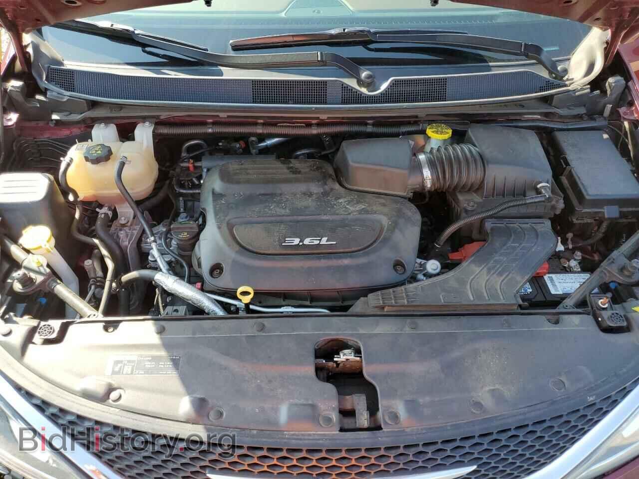2018 CHRYSLER PACIFICA - VIN: 2C4RC1GG4JR212432 - Photo 12