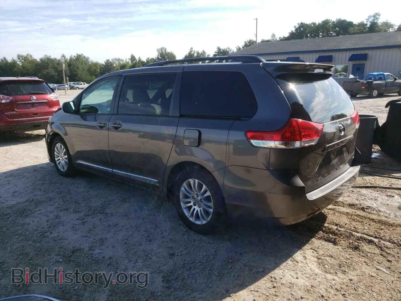 2012 TOYOTA All Models - VIN: 5TDYK3DC2CS201726 - Photo 2