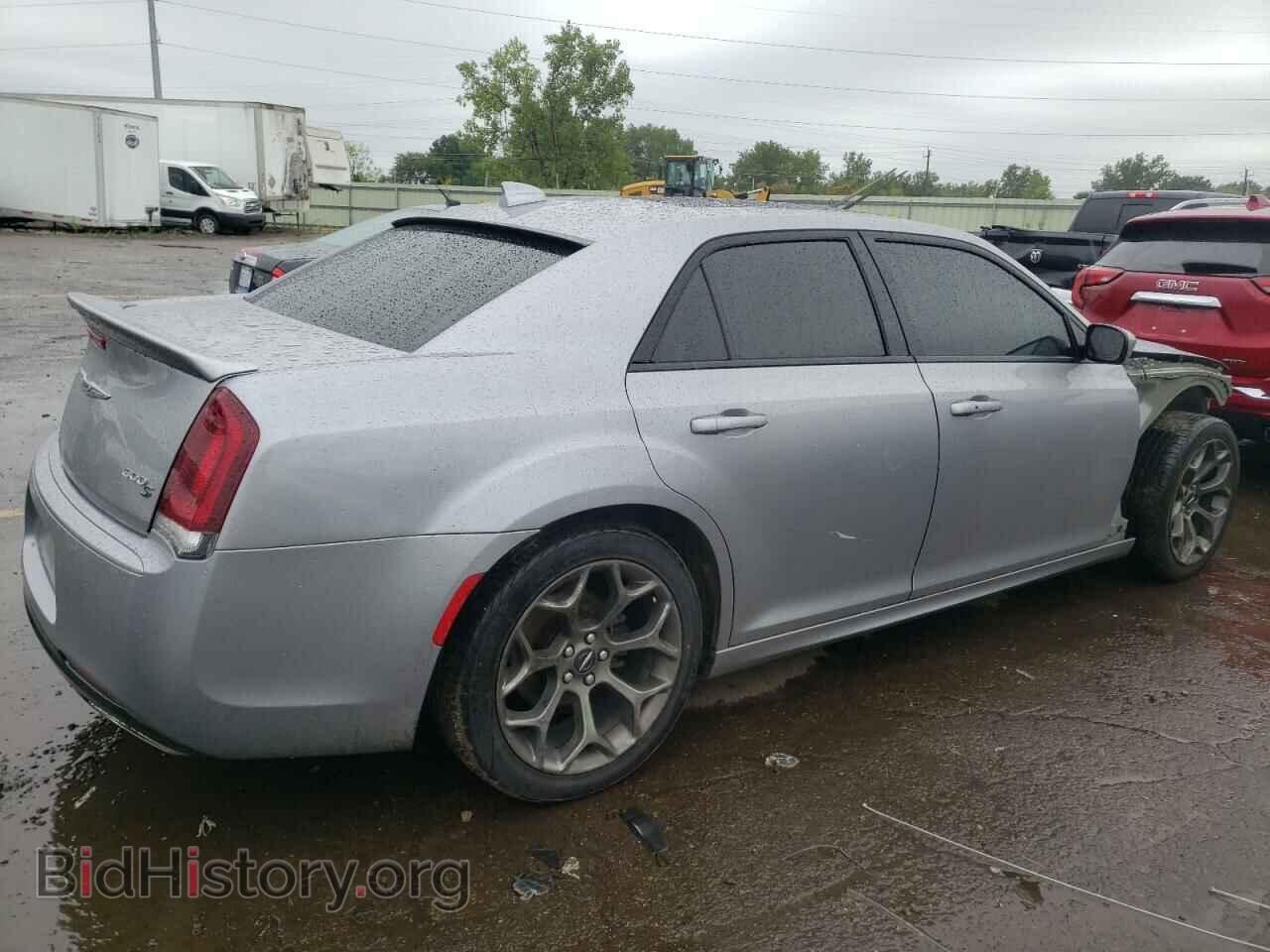 2018 CHRYSLER 300 - VIN: 2C3CCABG4JH195543 - Photo 3