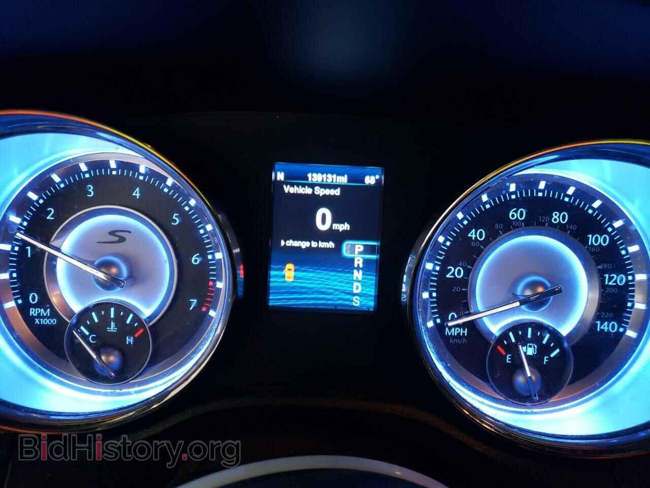 2014 CHRYSLER 300 - VIN: 2C3CCAGG5EH190351 - Фото 9
