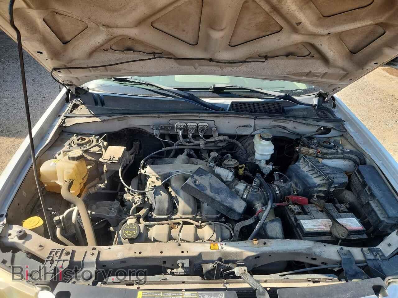 2008 FORD ESCAPE - VIN: 1FMCU93148KC98042 - Фото 12