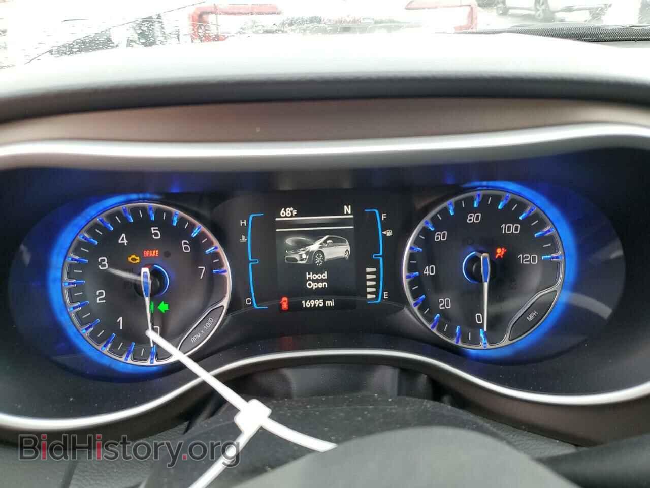 2017 CHRYSLER PACIFICA - VIN: 2C4RC1BGXHR759786 - Фото 9