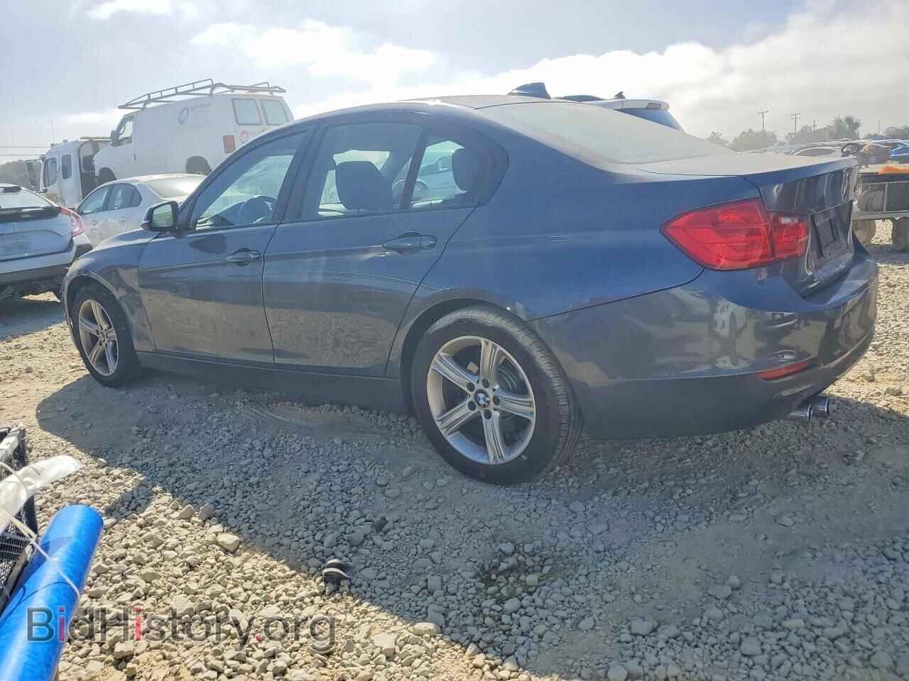 2013 BMW 3 SERIES - VIN: WBA3A5C56DF453019 - Фото 2