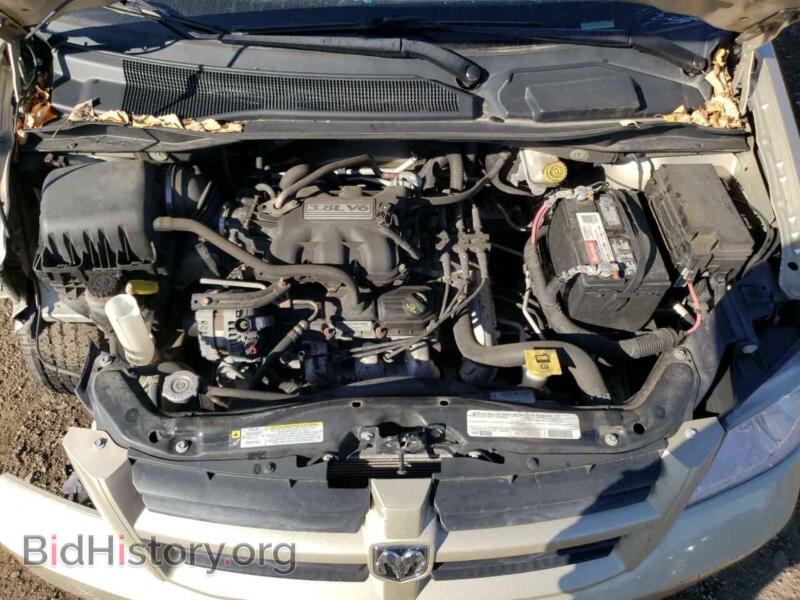 2010 Dodge CARAVAN (VIN 2D4RN3D14AR488070) — photo 7 of 10