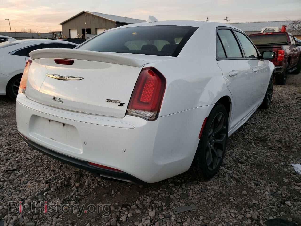2017 CHRYSLER 300 - VIN: 2C3CCABT9HH577574 - Фото 4