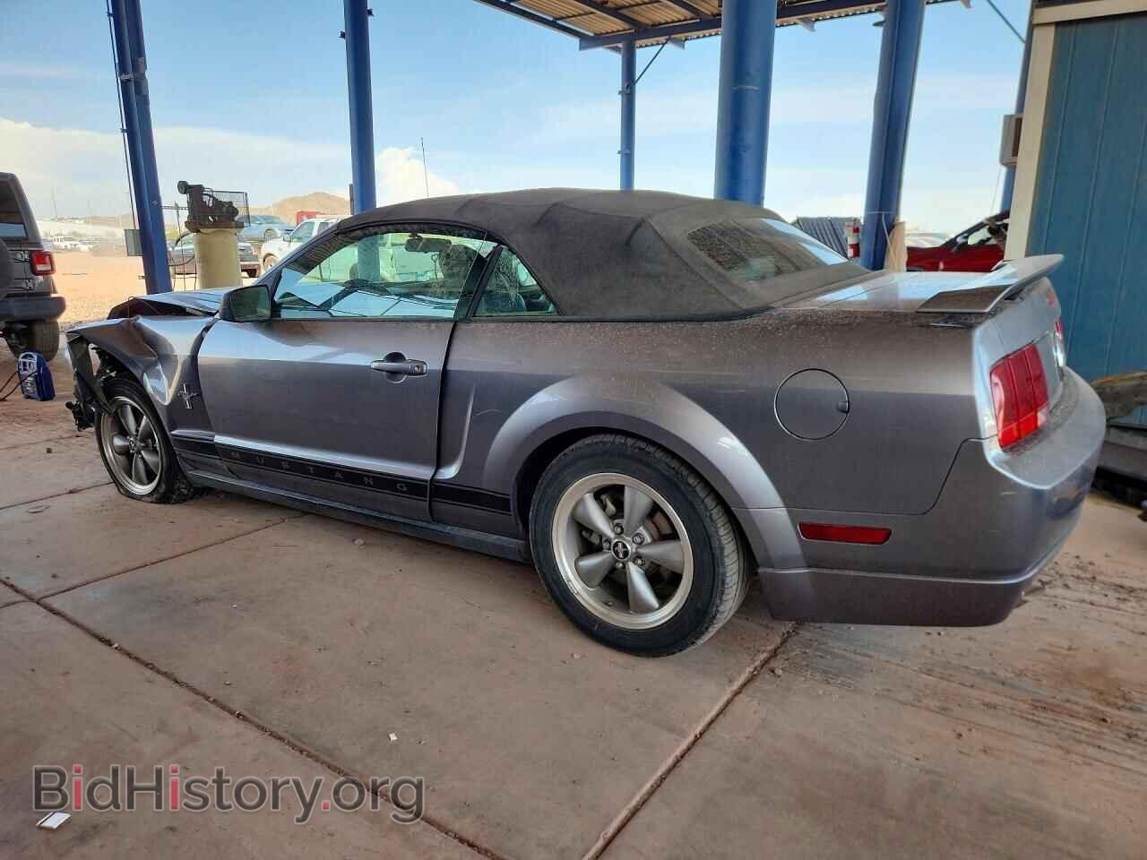 2006 FORD MUSTANG - VIN: 1ZVFT84N265105606 - Фото 2