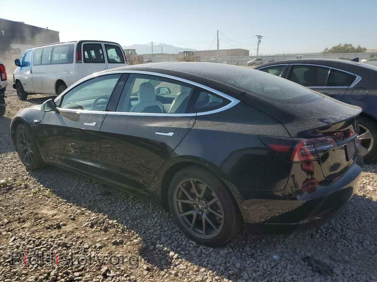 2018 TESLA MODEL 3 - VIN: 5YJ3E1EBXJF095992 - Фото 2