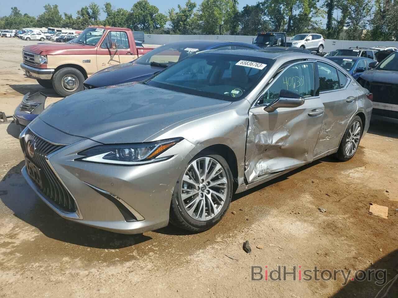 Photo 58ADZ1B13MU090637 - LEXUS ES350 2021