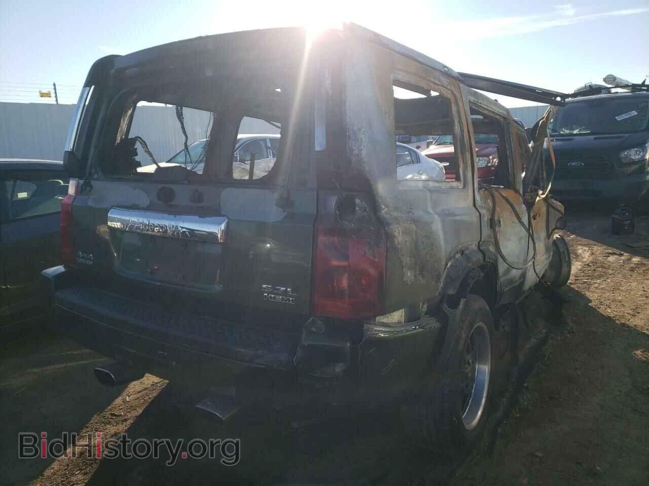 2006 JEEP COMMANDER - VIN: 1J8HG582X6C357428 - Фото 4