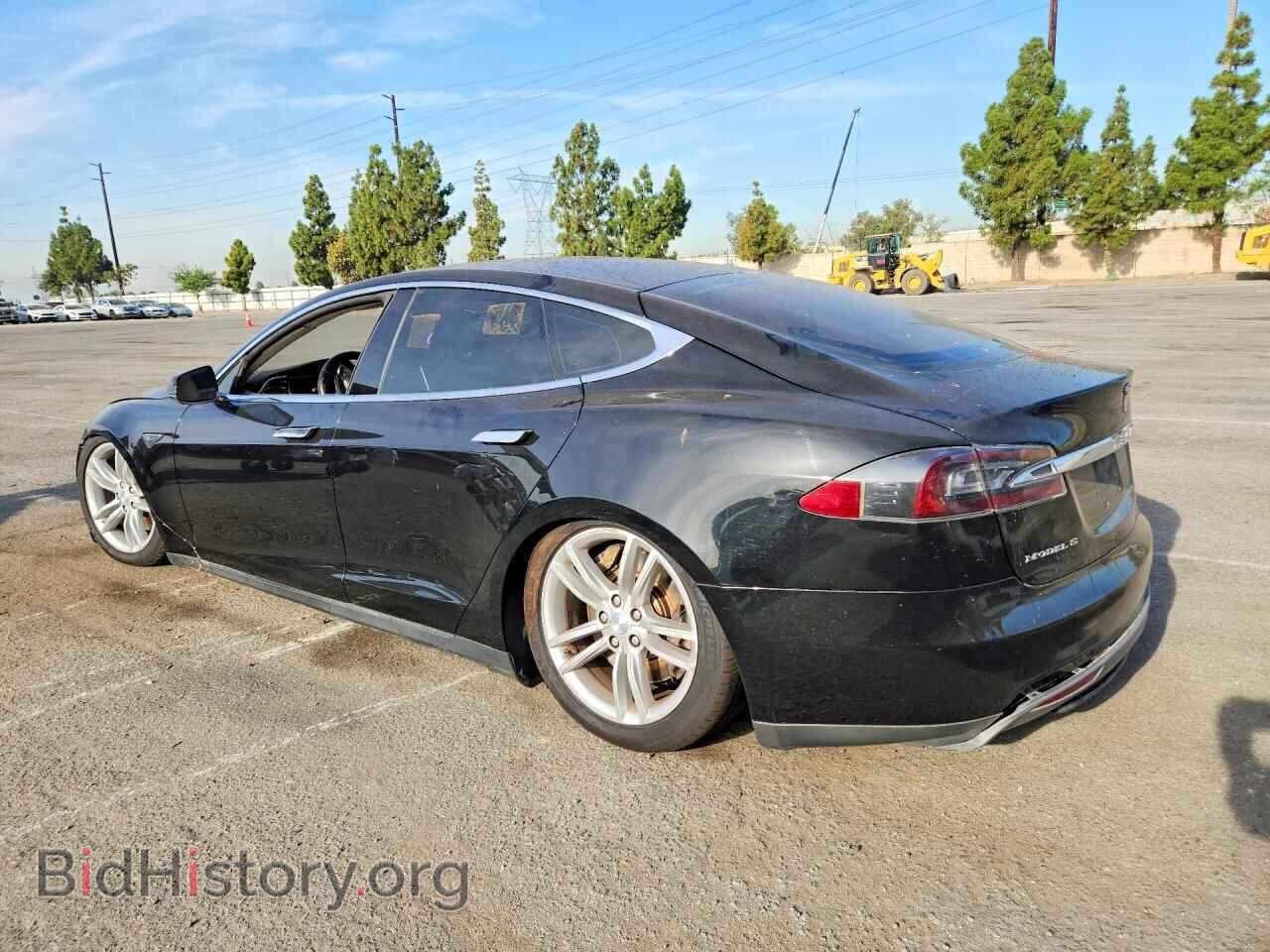 2013 TESLA MODEL S - VIN: 5YJSA1CN5DFP03328 - Фото 2