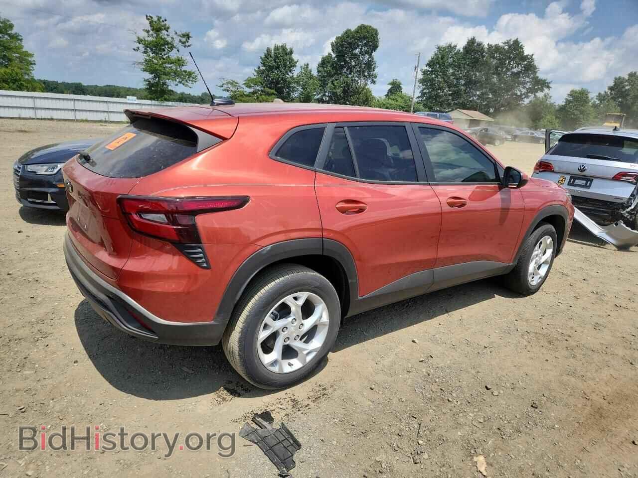 2024 CHEVROLET TRAX - VIN: KL77LFE28RC142091 - Фото 3