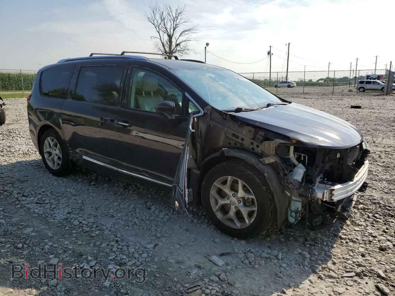 2017 CHRYSLER PACIFICA - VIN: 2C4RC1EG8HR542572 - Photo 4