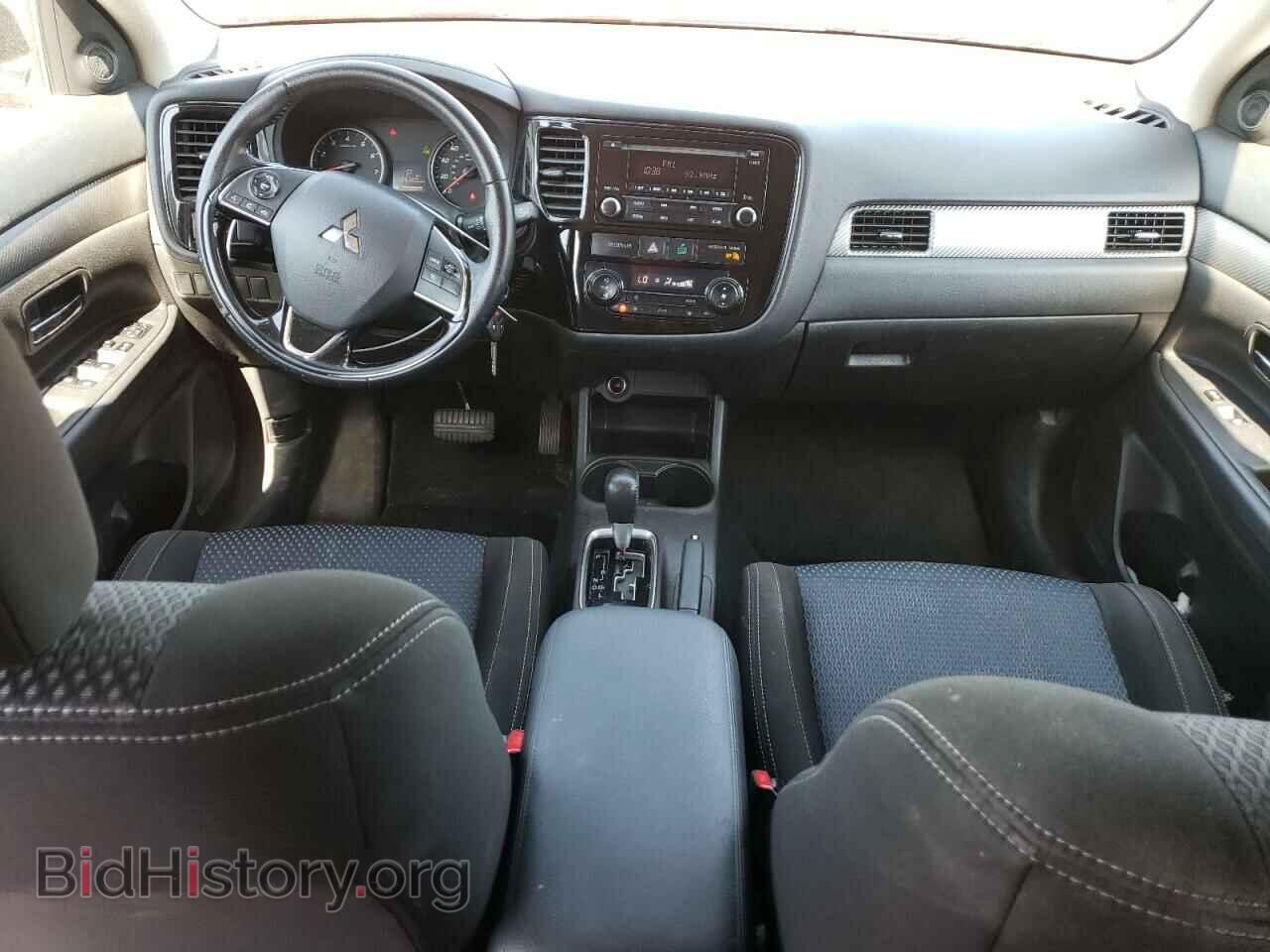 2016 MITSUBISHI OUTLANDER - VIN: JA4AD2A38GZ018890 - Фото 8