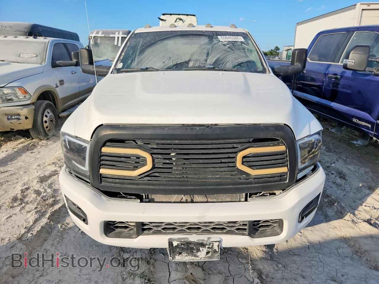 2018 RAM 3500 - VIN: 3C7WRSCL1JG346267 - Photo 5