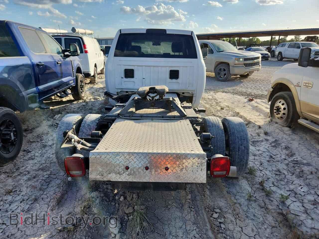 2018 RAM 3500 - VIN: 3C7WRSCL1JG346267 - Photo 6