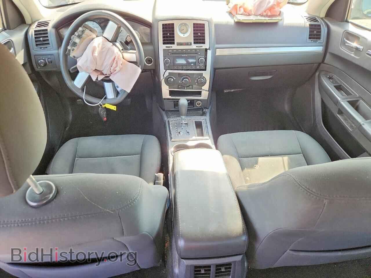 2010 CHRYSLER 300 - VIN: 2C3CA4CD9AH110742 - Photo 8