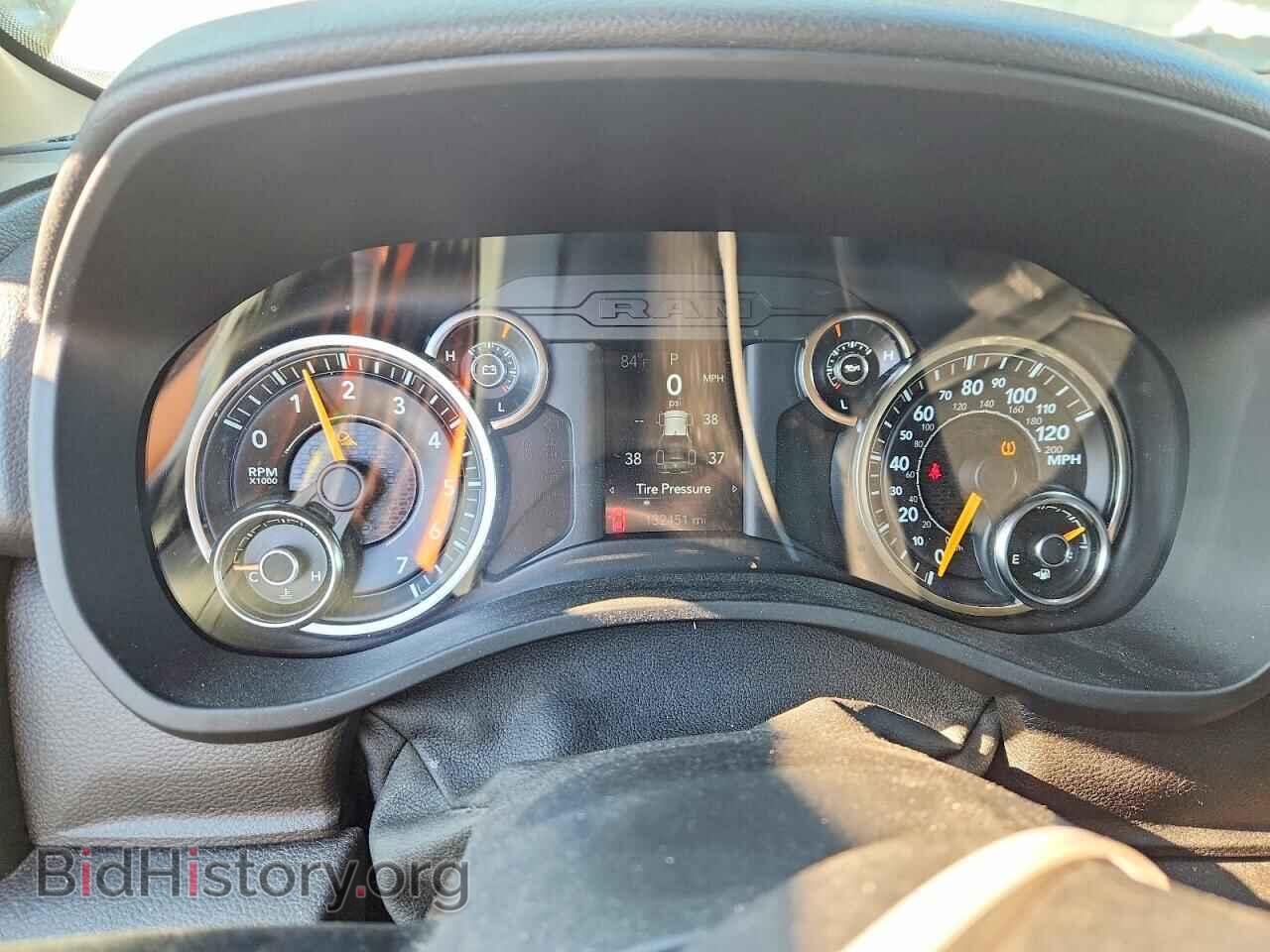 2019 RAM 1500 - VIN: 1C6SRFCT8KN556478 - Фото 9