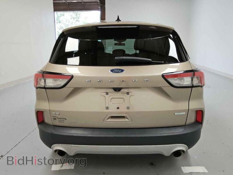 2020 Ford ESCAPE (VIN 1FMCU0G61LUA00772) — photo 6 of 13