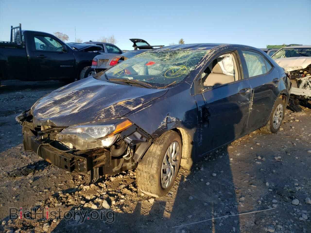 2018 TOYOTA COROLLA - VIN: 2T1BURHE4JC083473 - Фото 2