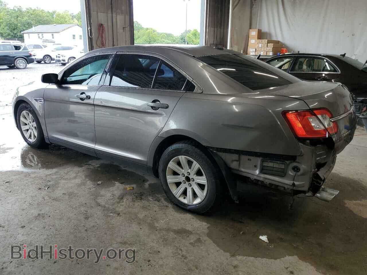 2011 FORD TAURUS - VIN: 1FAHP2DW3BG182124 - Photo 2