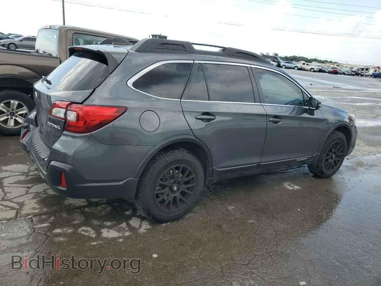 2018 SUBARU OUTBACK - VIN: 4S4BSAHC3J3302742 - Фото 3