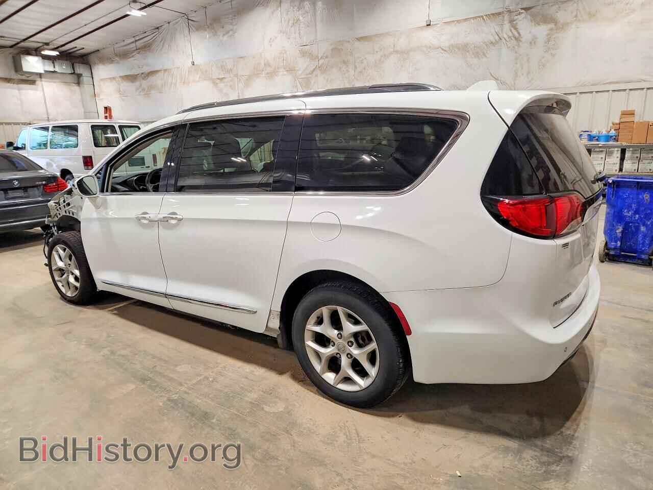 2020 CHRYSLER PACIFICA - VIN: 2C4RC1GG2LR284796 - Photo 2