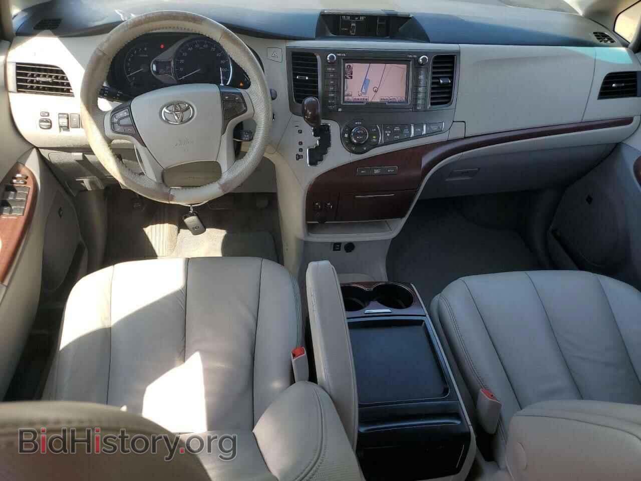 2011 TOYOTA All Models - VIN: 5TDYK3DC3BS007365 - Фото 8