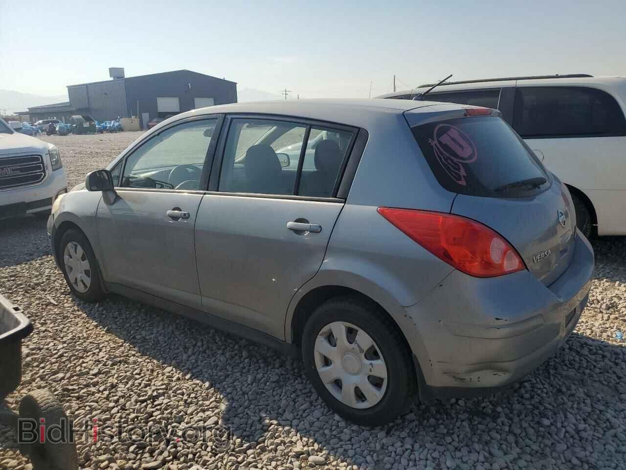 2011 NISSAN VERSA - VIN: 3N1BC1CP3BL373377 - Фото 2