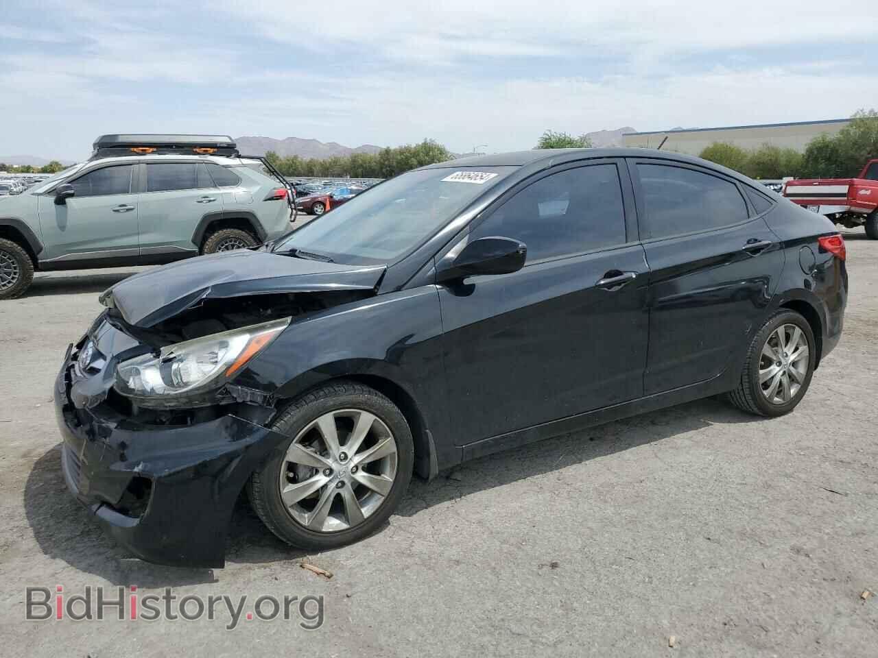 Фотография KMHCU4AE3DU332172 - HYUNDAI ACCENT 2013
