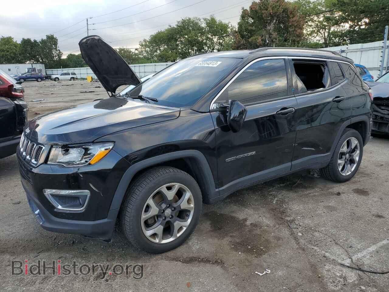 Фотография 3C4NJDCB0JT372627 - JEEP COMPASS 2018