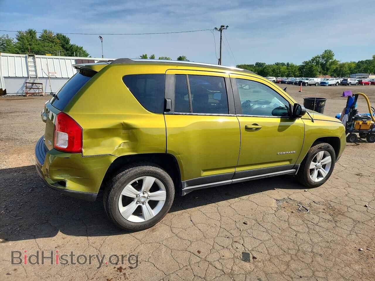 2012 JEEP COMPASS - VIN: 1C4NJDEB9CD572525 - Photo 3