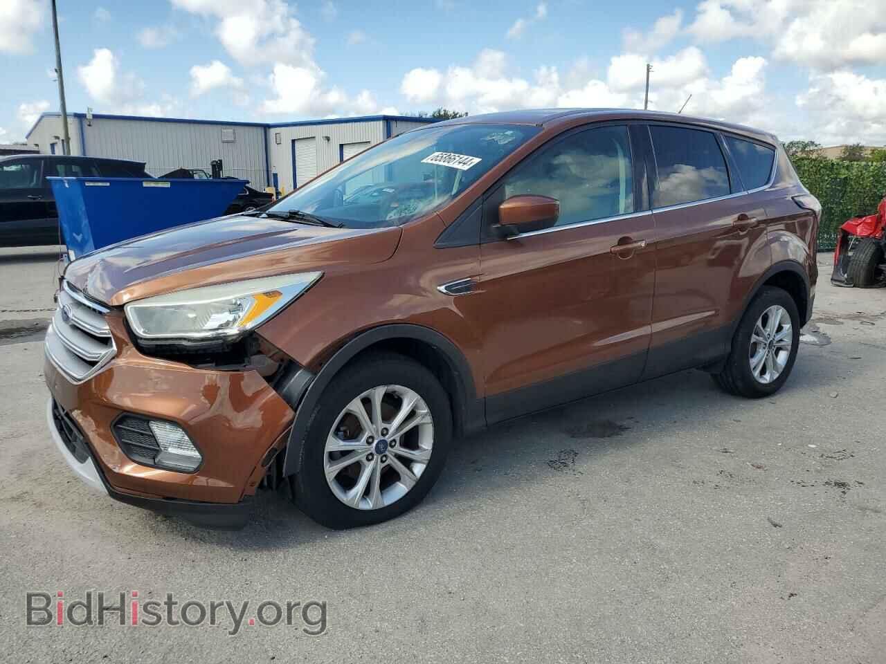 Фотография 1FMCU0GD1HUC72406 - FORD ESCAPE 2017