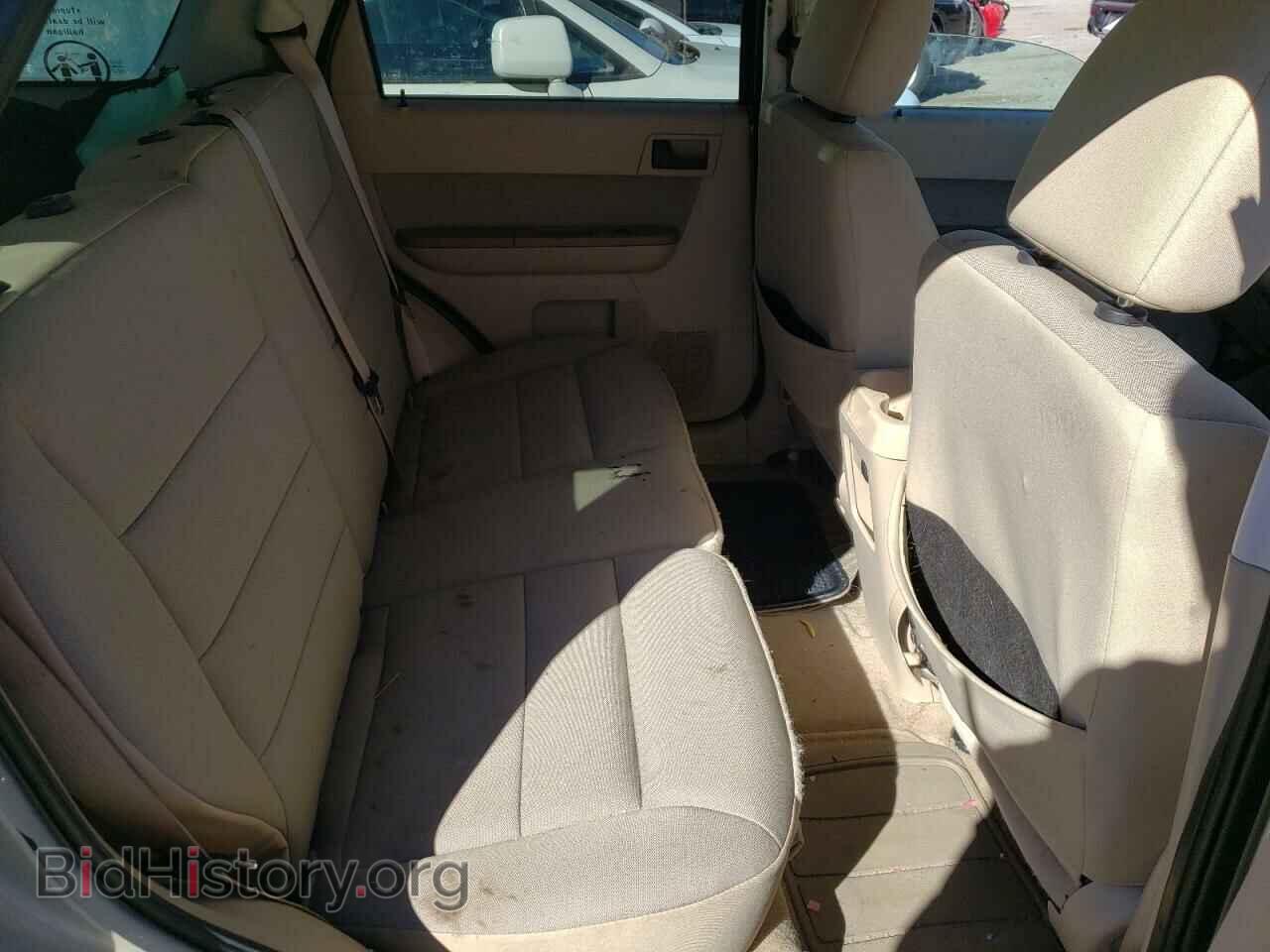 2011 FORD ESCAPE - VIN: 1FMCU0DG2BKC01975 - Фото 6