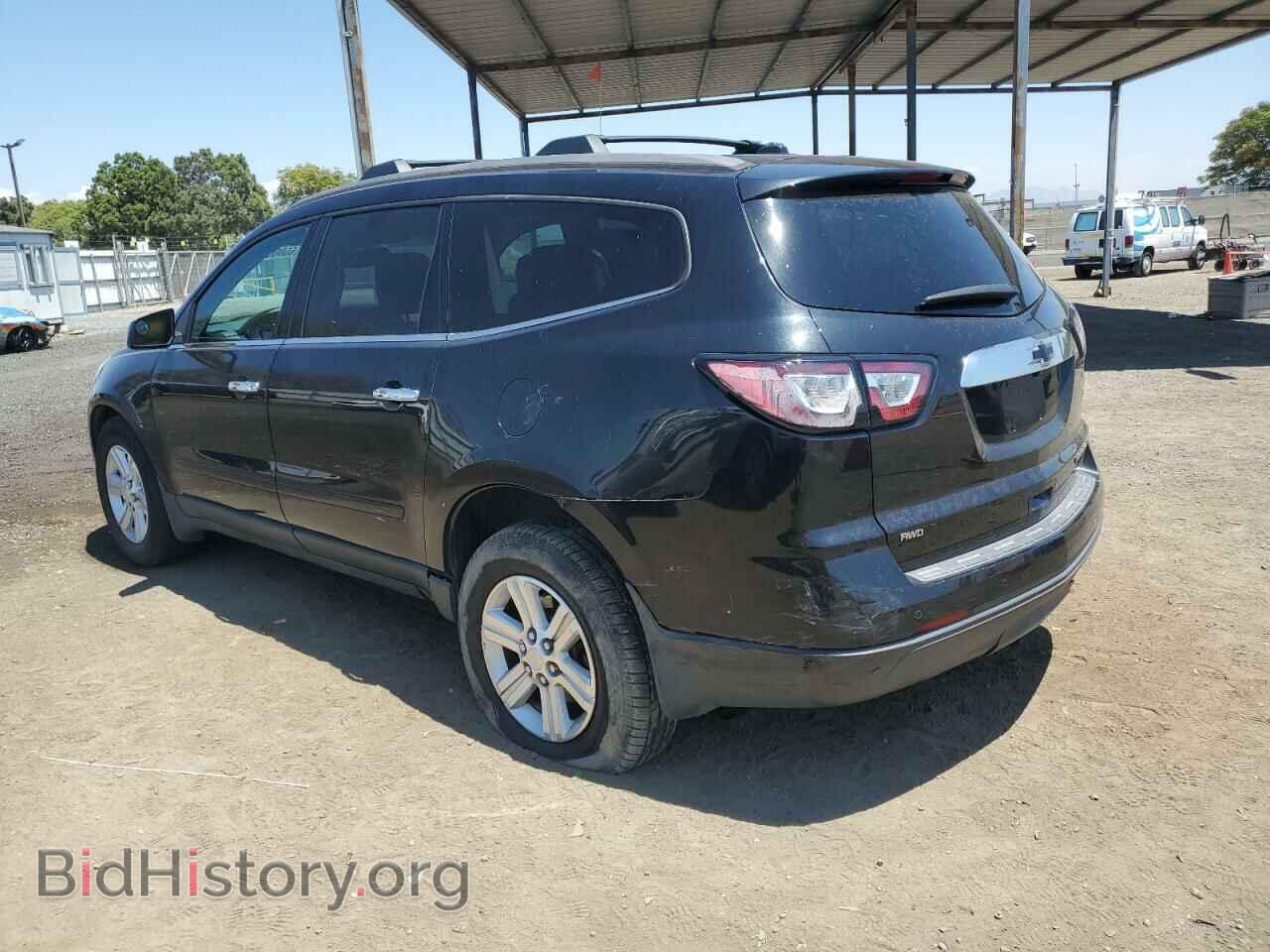 2014 CHEVROLET TRAVERSE - VIN: 1GNKVHKD4EJ144765 - Фото 2