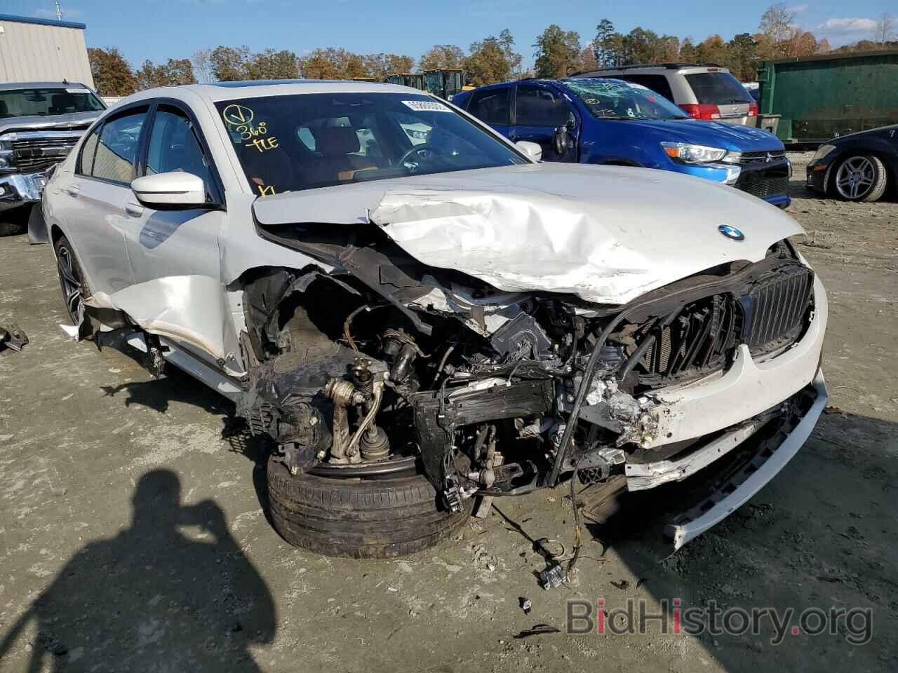 Photo WBA7E4C55KGV28803 - BMW 7 SERIES 2019