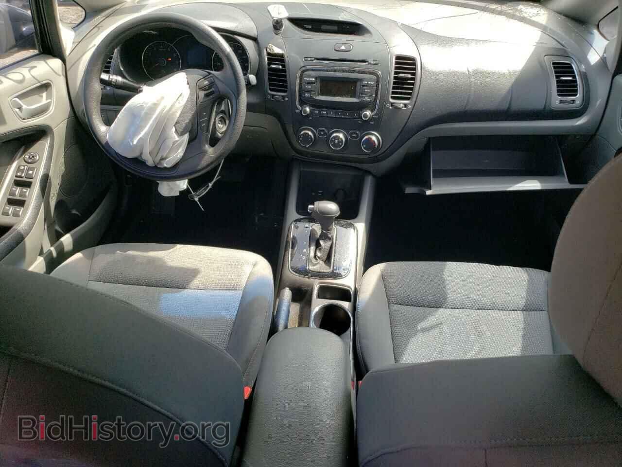 2017 KIA FORTE - VIN: 3KPFK4A78HE072395 - Фото 8