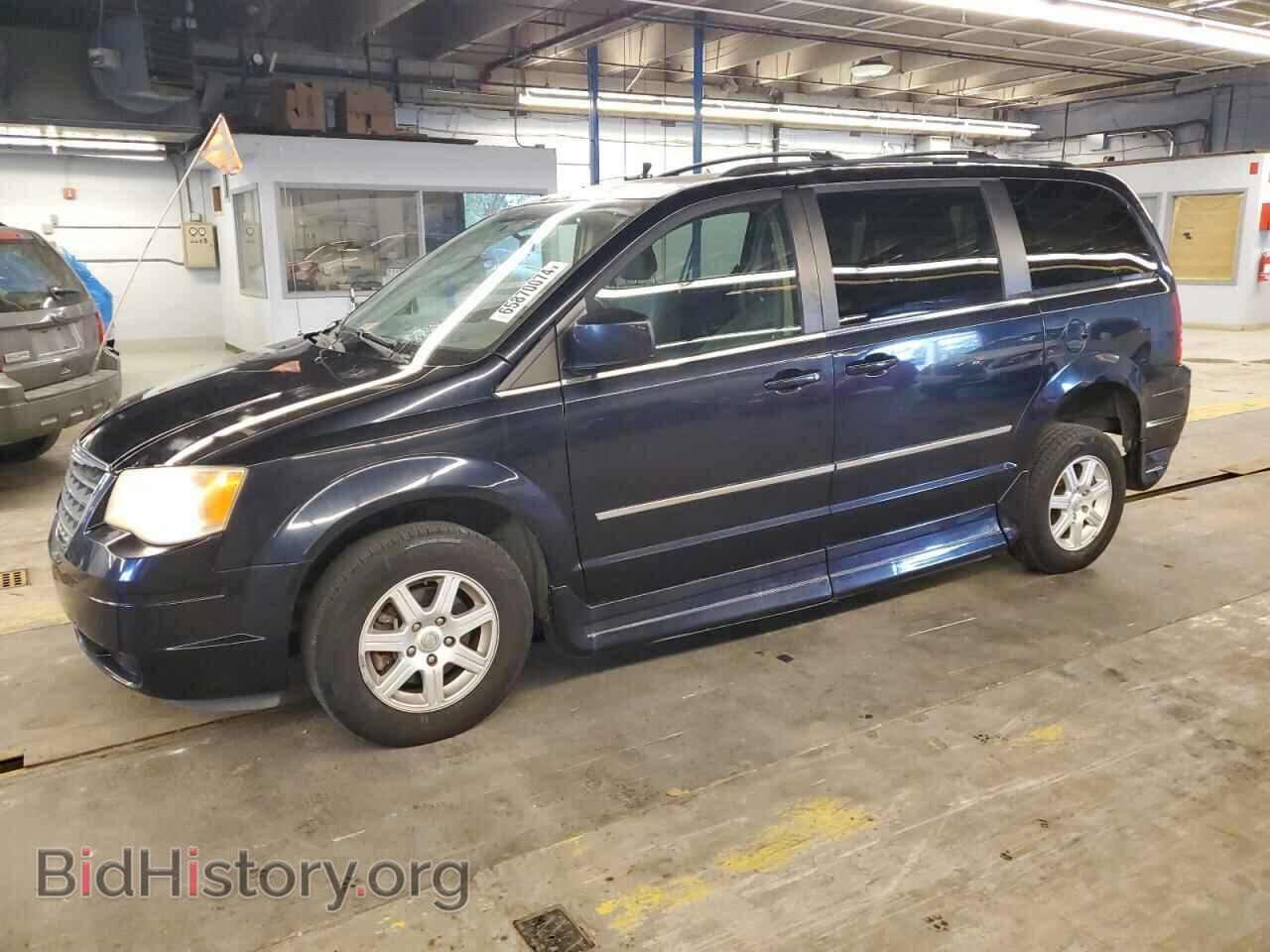 Photo 2A4RR5D19AR149022 - CHRYSLER MINIVAN 2010