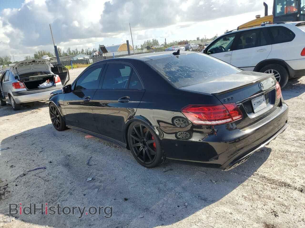 2014 MERCEDES-BENZ E-CLASS - VIN: WDDHF7GB1EA841804 - Фото 2