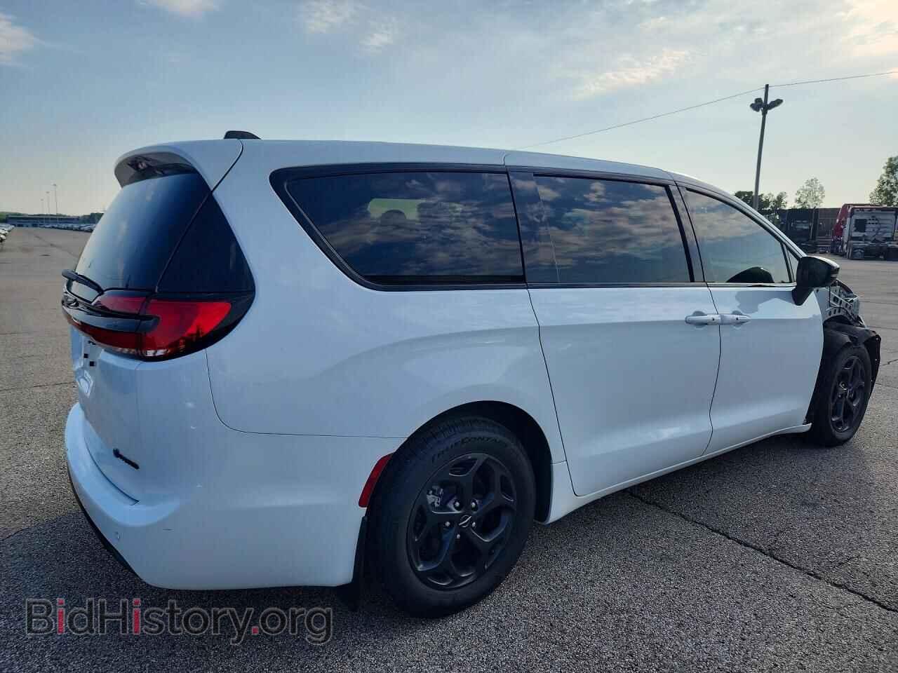 2023 CHRYSLER PACIFICA - VIN: 2C4RC1S72PR501017 - Photo 3