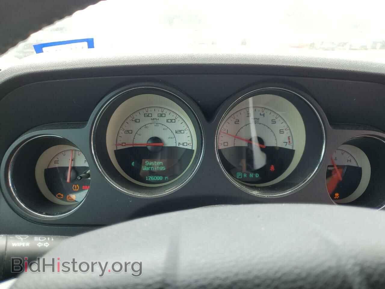 2014 DODGE CHALLENGER - VIN: 2C3CDYAG2EH208464 - Фото 9