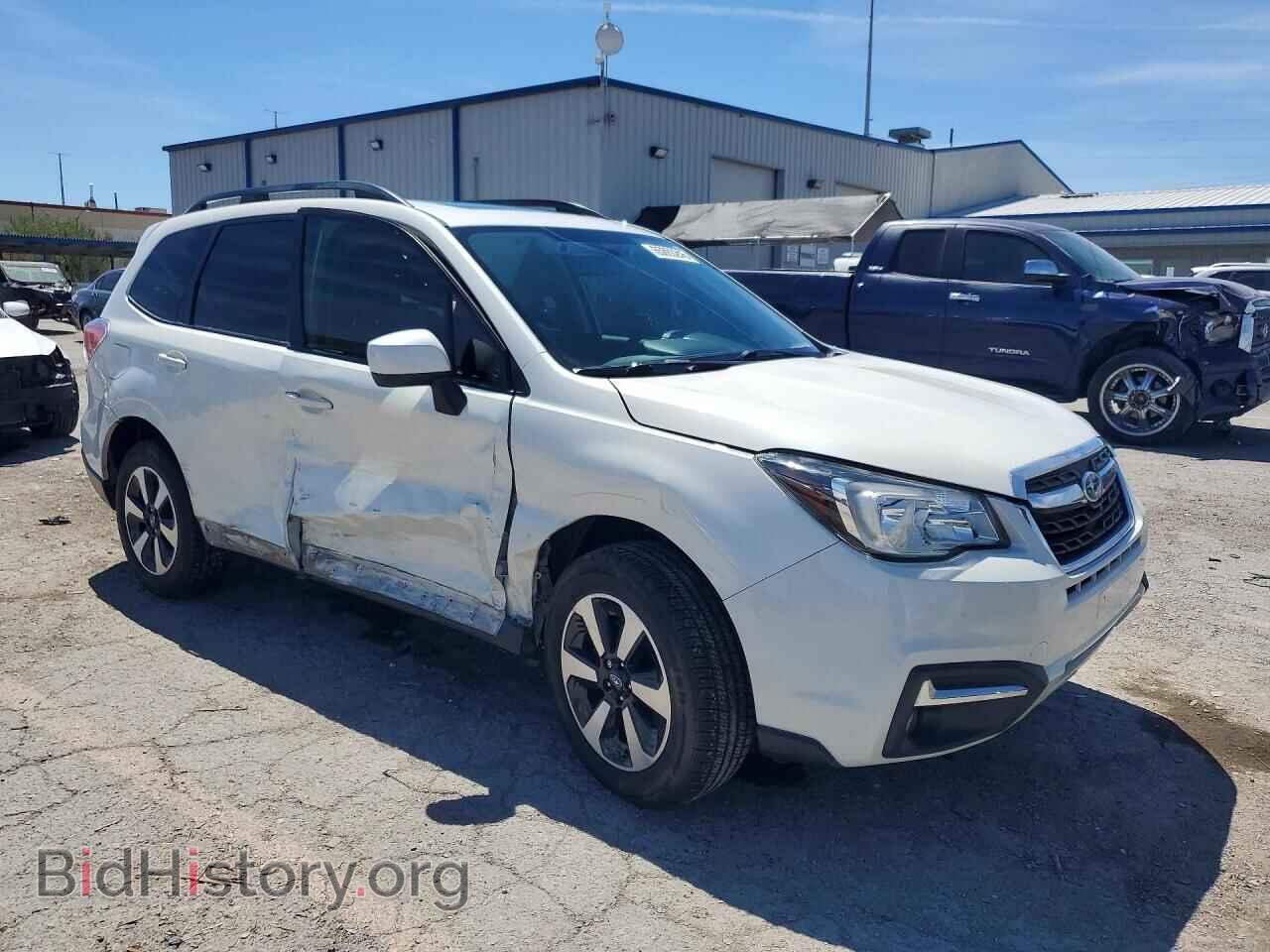 2017 SUBARU FORESTER - VIN: JF2SJAGC8HH420227 - Фото 4