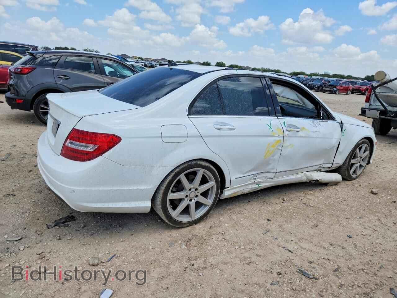2014 MERCEDES-BENZ C-CLASS - VIN: WDDGF4HB0EA957746 - Photo 3